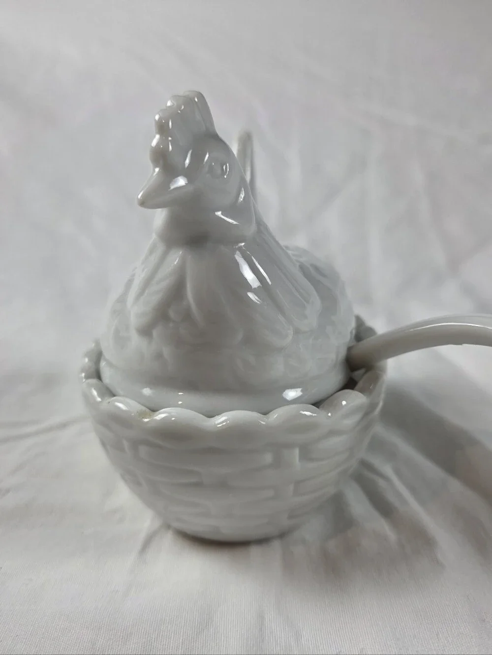 Vintage White Ceramic Nesting Hen Condiment Dish 4